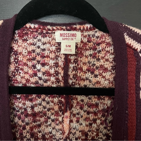 Aztec sweater shall - Picture 3 of 4